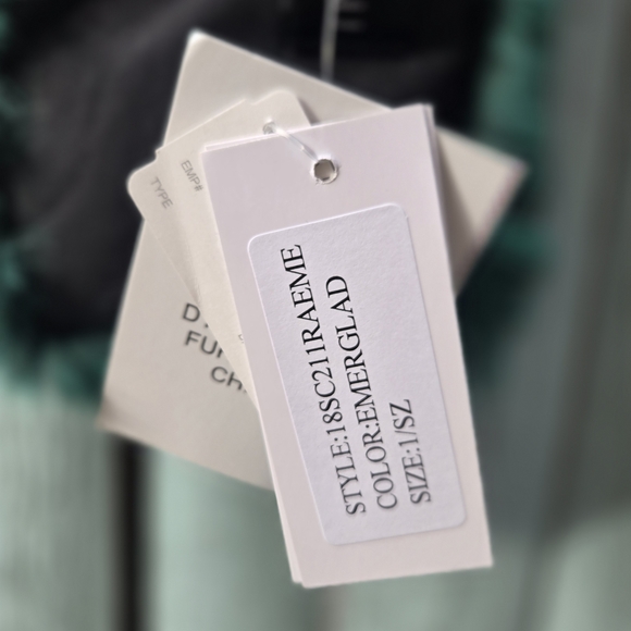 Adrienne Landau Emerald Green Real Rabbit Fur Scarf – NWT - Picture 7 of 7